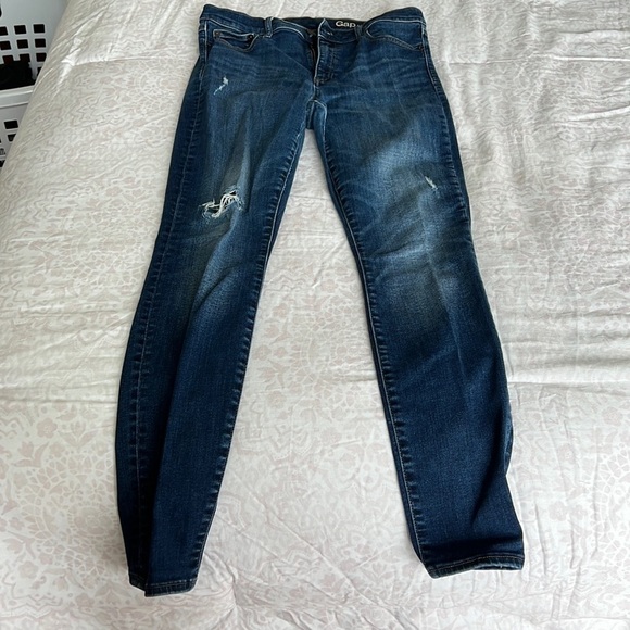 Gap resolution skinny‎ - Picture 1 of 6